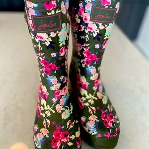 Joules Rain Boots US 8 (UK 6) - Green & Floral